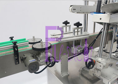 Tweezijdige Sticker Etiketteringsmachine voor de Flessennauwkeurigheid van het Glasbier +/- 1mm