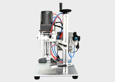 Semi Autodesktop Pneumatische Schroef het Afdekken Machine voor Nevel Plastic Fles
