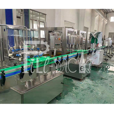 2L mineraalwater het Vullen Machine voor HUISDIERENfles Spoelende het Vullen het Afdekken Machineinstallatie