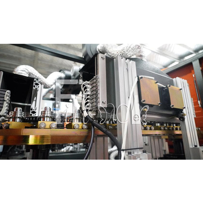 Holten van de de Vormmachine 8000BPH 6 van de HUISDIEREN de Plastic Fles Blazende Automatisch voor het Drinken