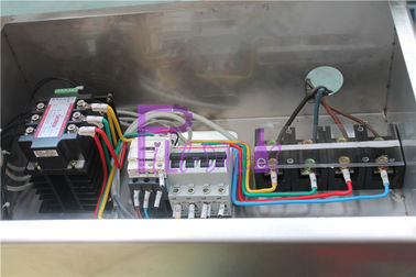 3000BPH semi Automatische Etiketteringsmachine met Temperatuurcontrolemechanisme/de Motor van de Omlooplucht