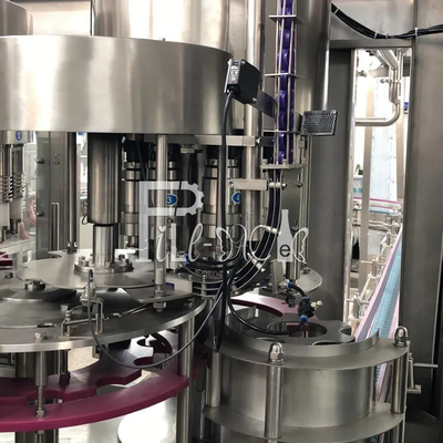 3 in 1 Monoblock-Mineraalwater het Vullende het Afdekken Machine10000bph Plastic Fles Spoelen