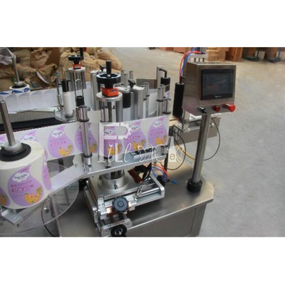 Automatische Vierkante Vlakke Fles Etiketteringsmachine Speciale Gevormde Dubbele Zij Zelfklevende Sticker