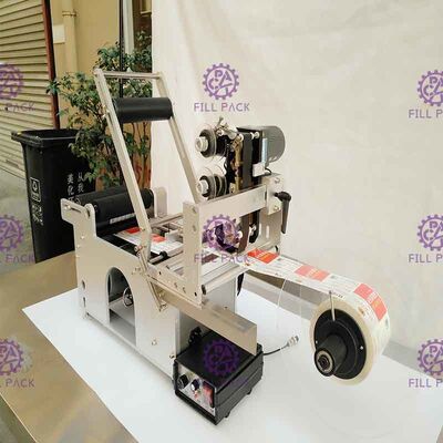 Zelfklevende Ronde Fles Etiketteringsmachine Semi Automatische Fles Labeler