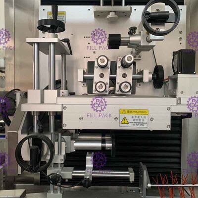 Automatische Etiketteringsmachine voor 2L-HUISDIERENfles en Kroonkurk