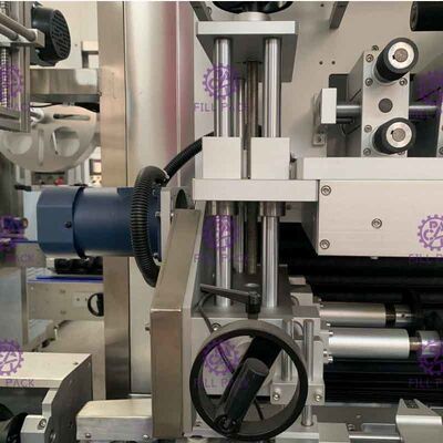 Automatische Dubbele het Voeden Type Fles Etiketteringsmachine voor HUISDIER/pvc-Etiket 250BPM