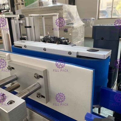 1800bph kies zij Zelfklevende etiketteringsmachine voor kleine ronde fles uit