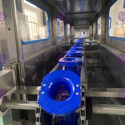 200BPH lineair het Vat Vullend Systeem Drie van het 5 Gallonwater in Één Structuur