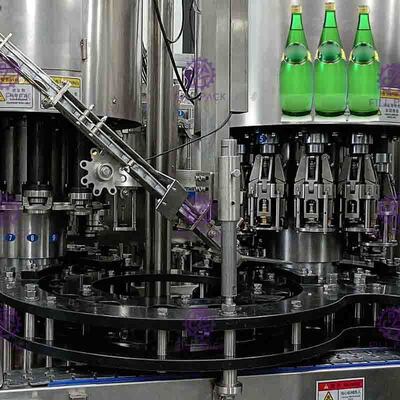 Drinkt HUISDIEREN Plastic Glas 3 in 1 Gelucht Monobloc van de de Flessenproductie van het Drankwater de Machine/het Materiaal/de Installatie/het Systeem