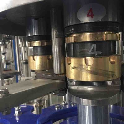 2000BPH Full Auto-Bier het Vullen het Flessenspoelen van de Machinedrank Het Vullen het Afdekken Materiaal