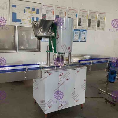 Plastiek/HUISDIEREN de Verzegelende Machine van de Schroefdekselfles met Roestvrij staal en Hoge snelheid