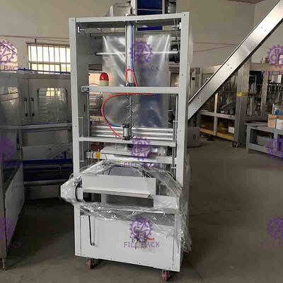 Semi Automatisch krimpt de Machine van de Flessenverpakking voor Kleine Capaciteits Plastic Fles