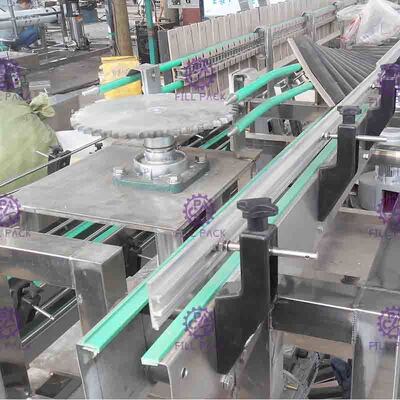 500ml - 750ml-de Machine van de Flessenverpakking voor de Op smaak gebrachte Lijn van de Sapverwerking