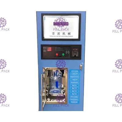 De Automaat van het self - servicero Water, Water die Vendo-Machine 4 opnieuw vullen Stadium