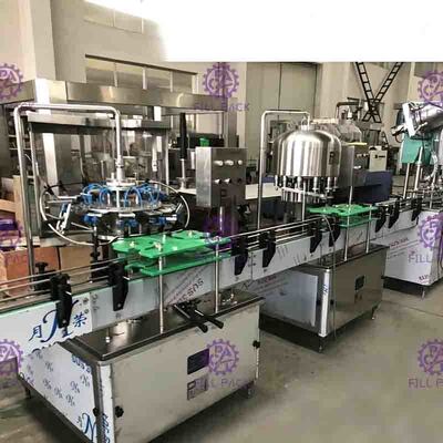 2L mineraalwater het Vullen Machine voor HUISDIERENfles Spoelende het Vullen het Afdekken Machineinstallatie
