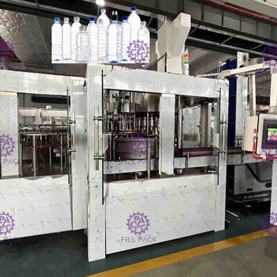 Automatische Zuivere Water het Vullen Machine 20000BPH 40 Hoofden Normale Druk
