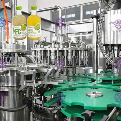 SUS316 contactdelen Juice Filling Machine geschikt voor het verschillende groottefles veranderen