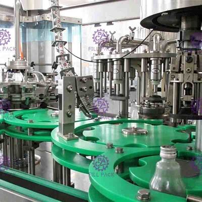 SUS316 contactdelen Juice Filling Machine geschikt voor het verschillende groottefles veranderen