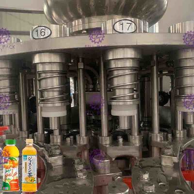 De fles/gebotteld drinkt van het de dranksap van de theeappel oranje de productiemachine/materiaal/installatie/eenheid/systeem/lijn