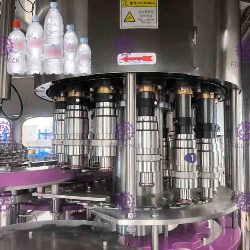 Zuiver het Drinken Water 3 van de HUISDIERENfles in 1 Monoblock-Productiemateriaal/Installatie/Machine/Systeem/Lijn