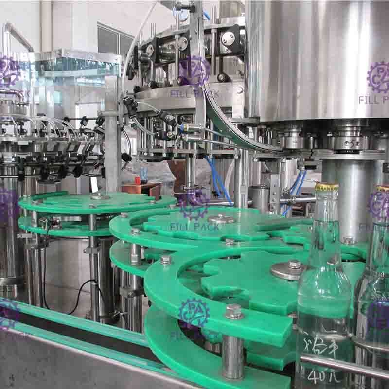 Van het de Wijnhuisdier van het sodawatersap Plastic Glas 3 in 1 Monobloc Machine/Materiaal/Installatie/Systeem van de Flessenproductie