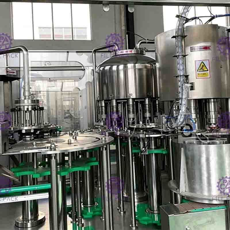 12 - 12 - 5 Vloeibare het Vullen van Monoblock 5L Machines met Riemsmering functioneren