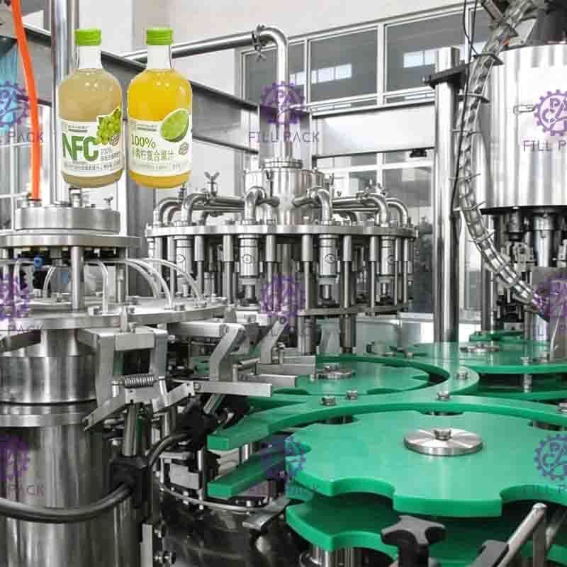 SUS316 contactdelen Juice Filling Machine geschikt voor het verschillende groottefles veranderen